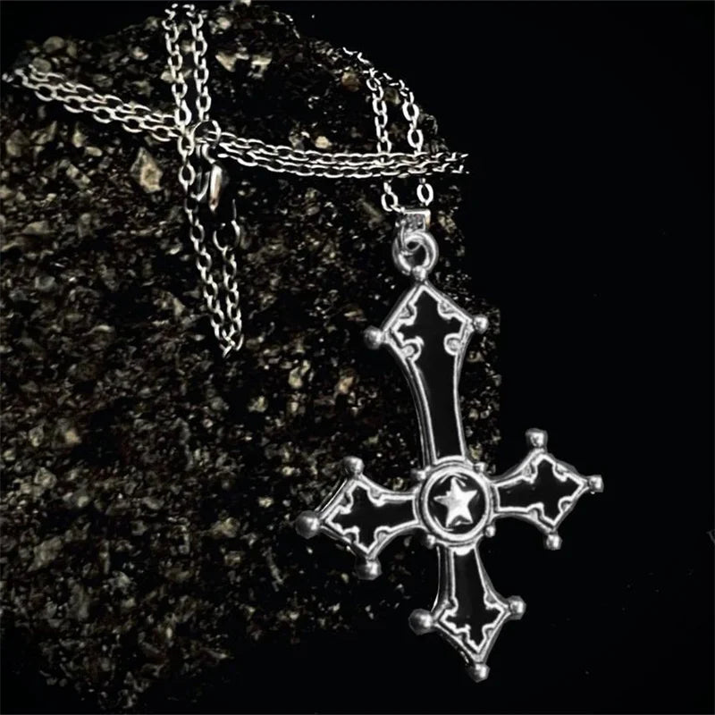 Gothic Punk Hip-pop Cosplay Necklace Unisex Blood Red Chain Alloy Choker Cross Pendant Jewelry Halloween Accessory Prop Gift