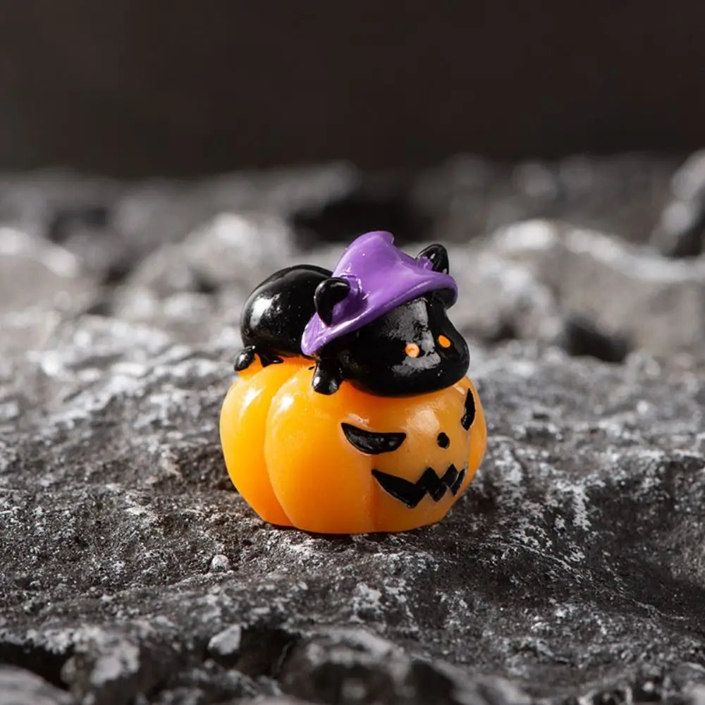 Cartoon Halloween Pumpkin Skeleton Figurines 3D DIY Mummy Skull Statue Cute Mini Miniatures Ghost Ornaments Car Ornament
