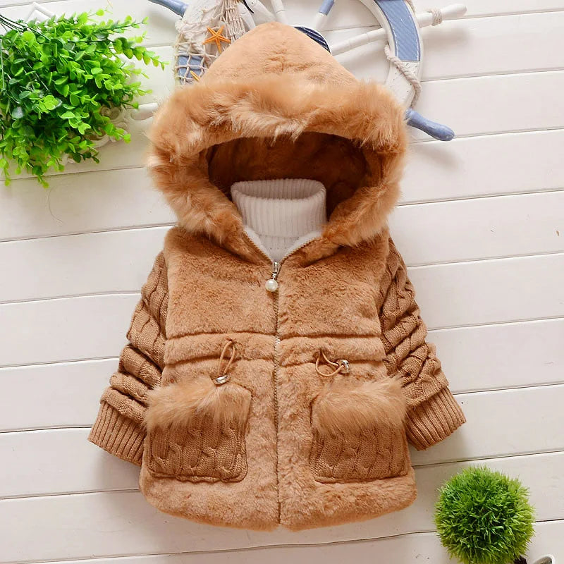 Girl's Winter Coat New Hooded Solid Color Warm and Windproof Two Pocket Wool Sweater for Children's Clothing Suitable for 0-4 Y