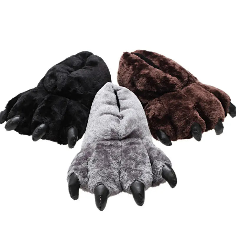Black furry fur slippers men unisex chunky bigfoot shoes 2024 creative slip on bear paw slippers couples plush indoor shoes