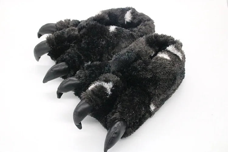 Black furry fur slippers men unisex chunky bigfoot shoes 2024 creative slip on bear paw slippers couples plush indoor shoes