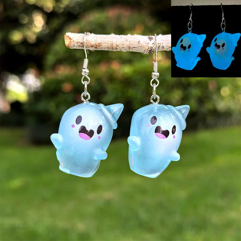 Halloween Luminous Ghost Earrings For Women Glow In The Dark 3D Cartoon Resin Ghost Night Light Earring All Saints' Day Jewelry