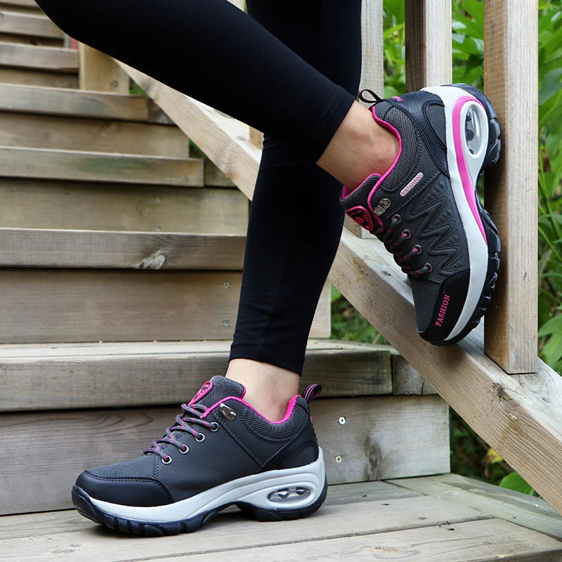 Women platform winter sneakers 2025 New in Casual Fashion Cushion Running Sports Shoes for Women Plush Warm Snow Boots Loafers