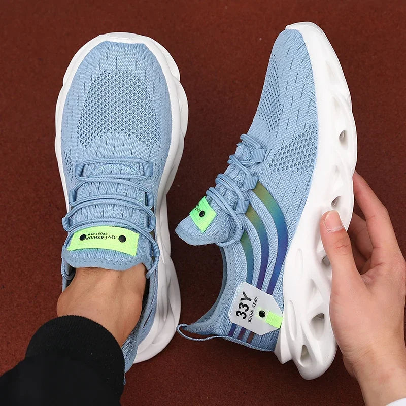 Casual Shoes for Men Summer New Style Mesh Breathable Lightweight Cushioned Comfortable Sports Walking Shoes for Men and Women