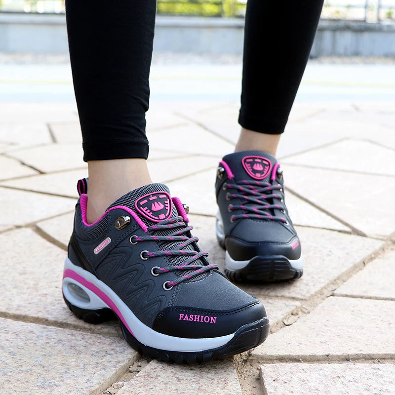 Women platform winter sneakers 2025 New in Casual Fashion Cushion Running Sports Shoes for Women Plush Warm Snow Boots Loafers