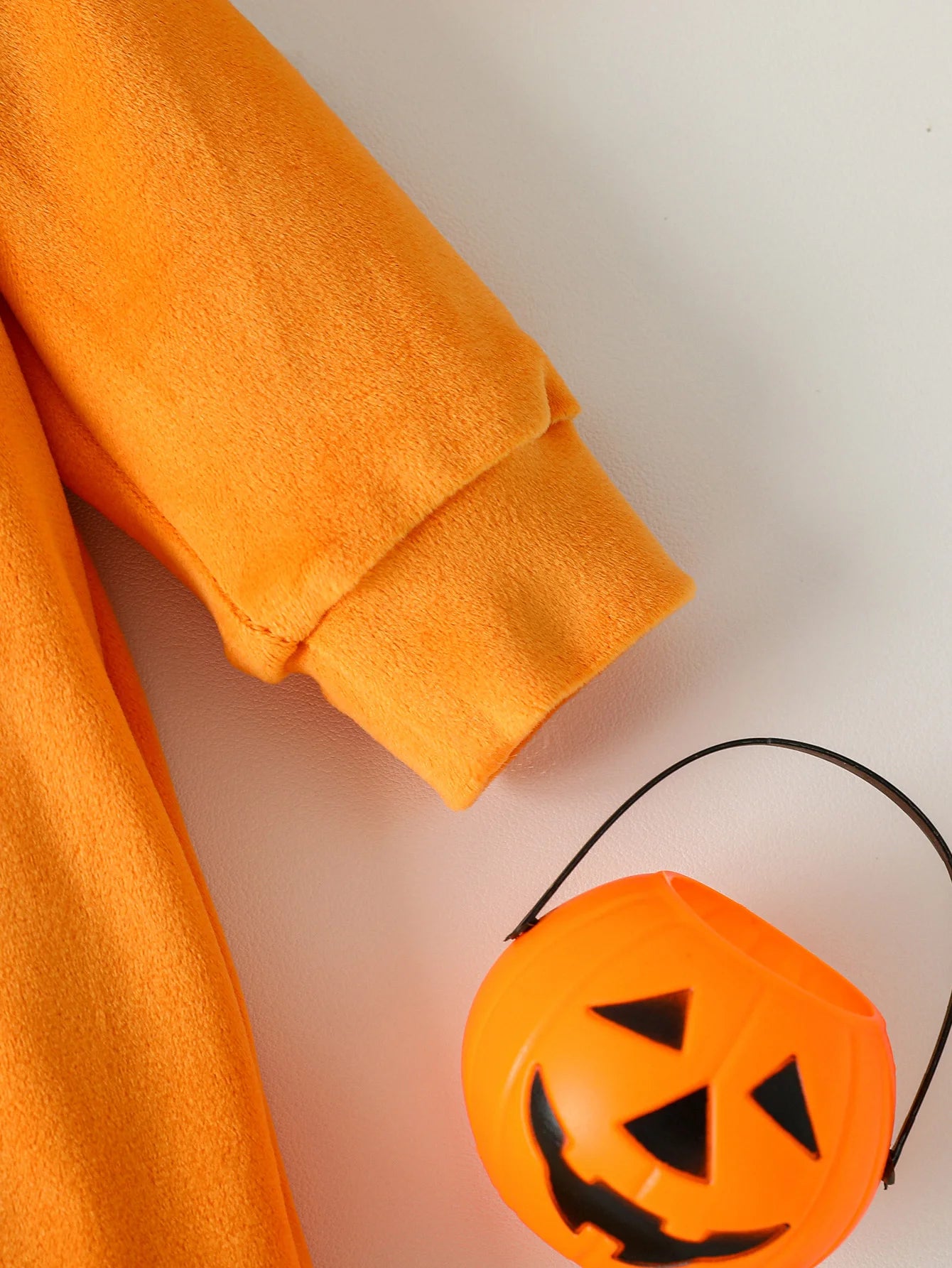 4Pcs Children's Clothing Baby Boys /Girls  Fall/ Winter Jumpsuit Halloween Pumpkin Hat Long Sleeved Crawling Romper For 0-1Y